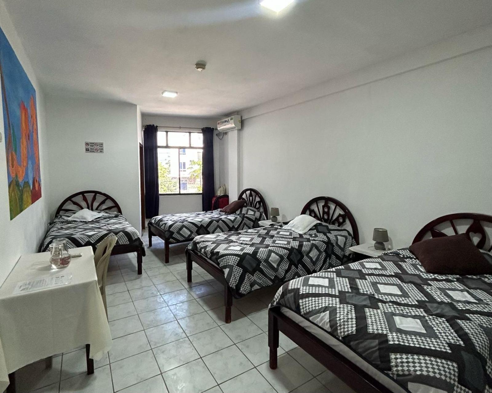 Hotel Isla Del Descanso Puerto Villamil Eksteriør billede
